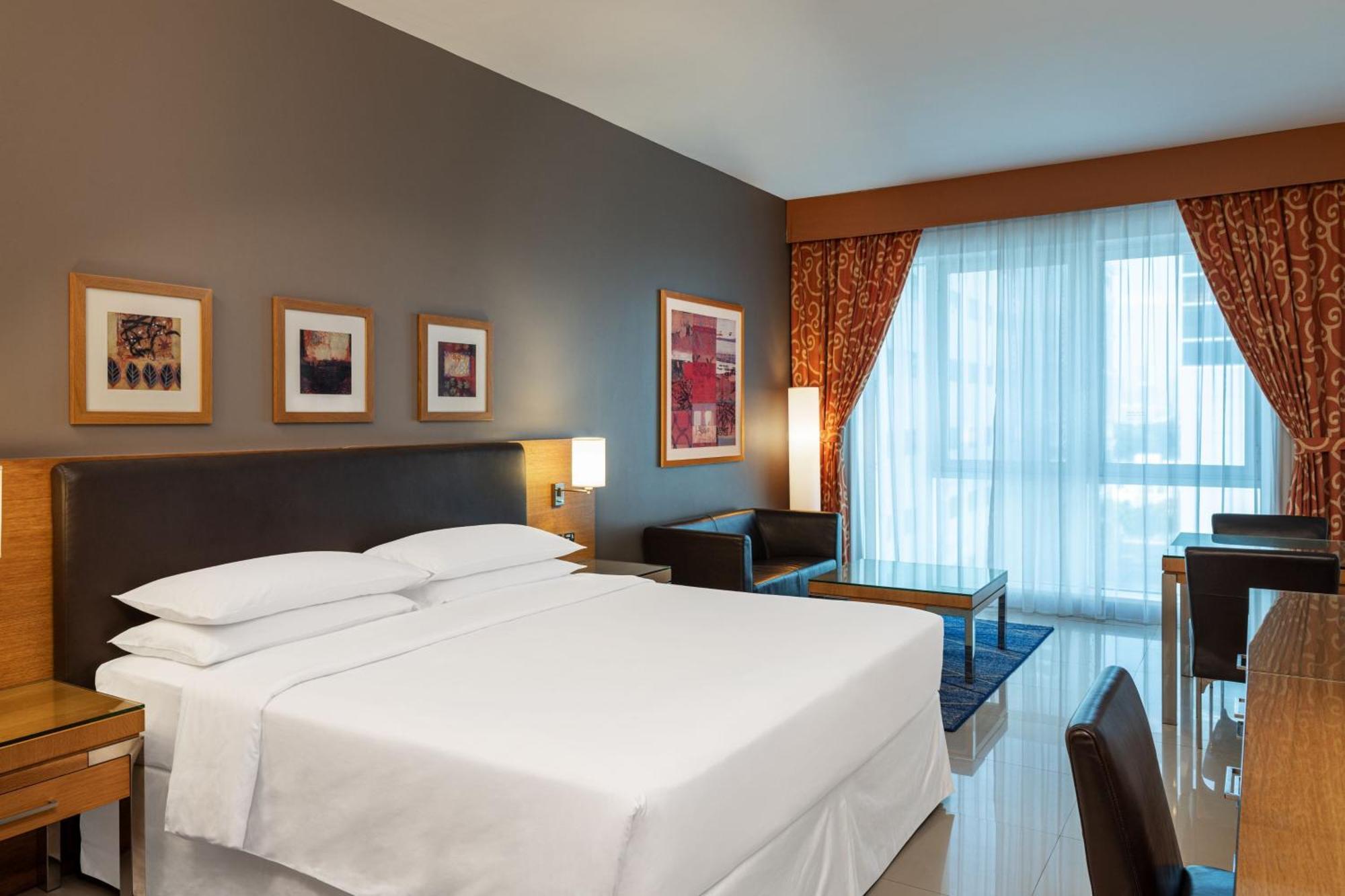 Four Points By Sheraton Bur Dubai Bagian luar foto