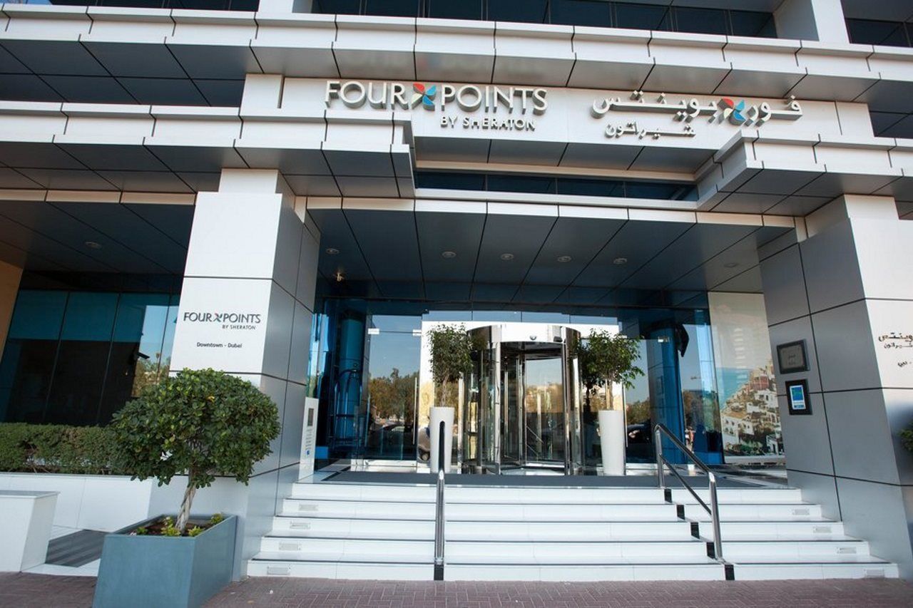 Four Points By Sheraton Bur Dubai Bagian luar foto